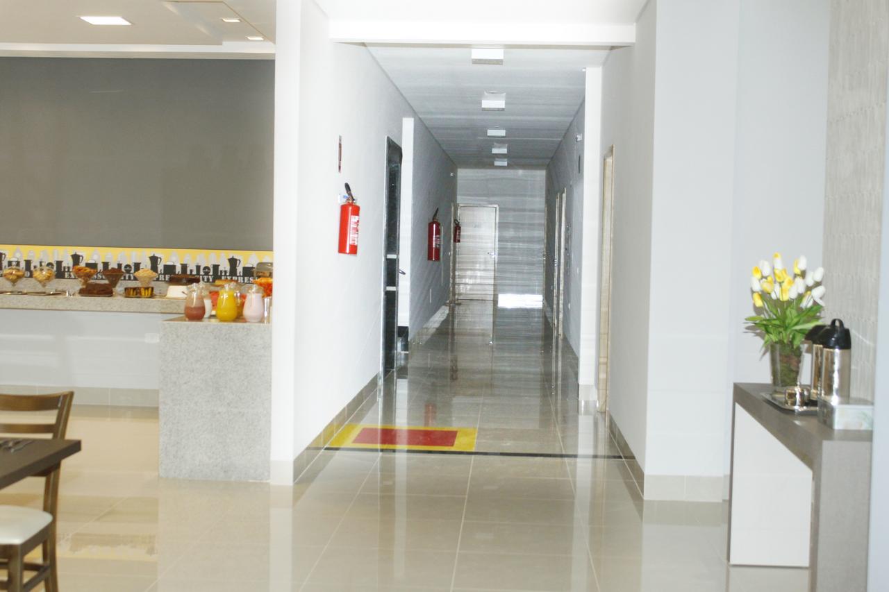 Hotel Cadori Paicandu Bagian luar foto